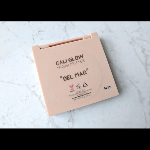 Persona Cali Glow Highlighter in Delmar BNIB - Picture 7 of 9